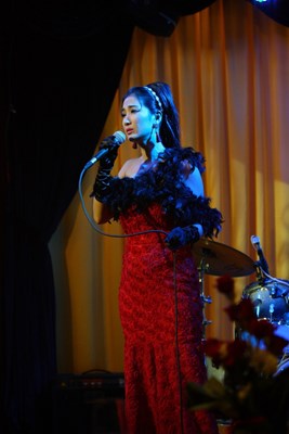 DIỄN VIÊN QUỲNH LAM TRONG PHIM CON GÁI CHỊ HẰNG