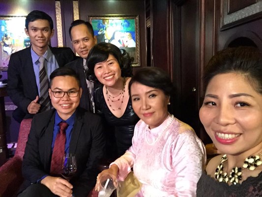 Hậu trường phim Con Gái Chị Hằng